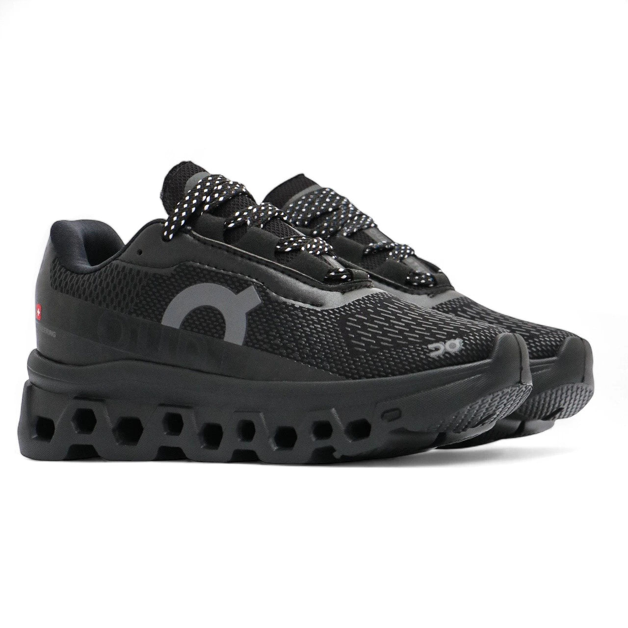 Nuevas ON CLOUDMONSTER