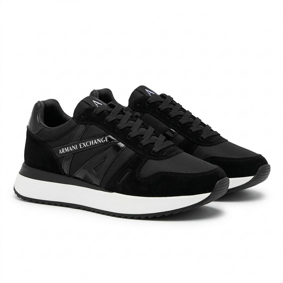 TENIS RETRO RUNNER URBANO NEGRO - vista 2